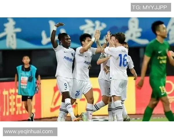 杭州足球队以76分领跑挑战赛积分榜展现强劲实力